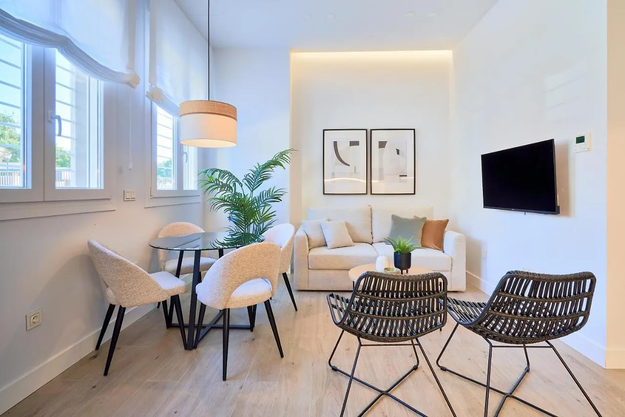 말라가 Lofts Parque De Huelin 아파트