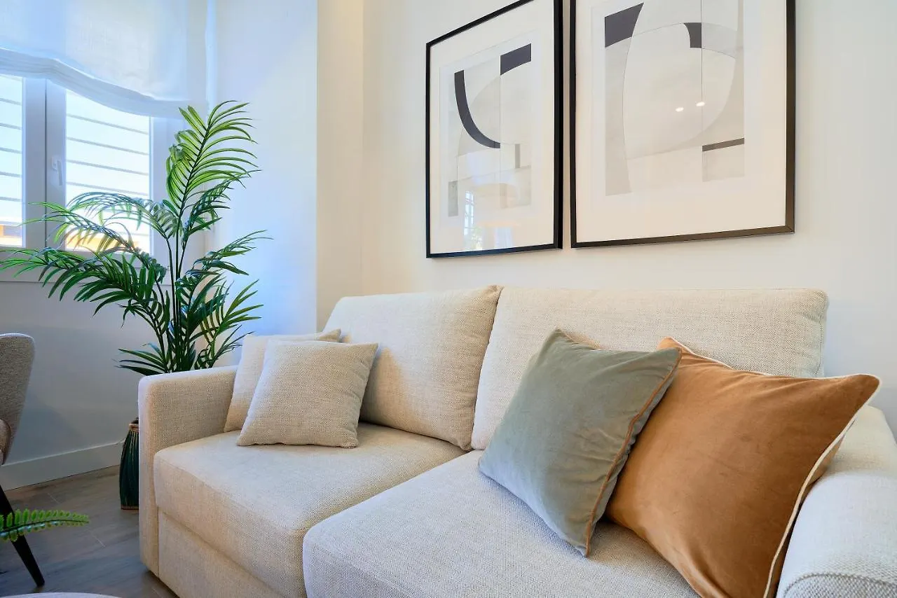 말라가 Lofts Parque De Huelin 아파트