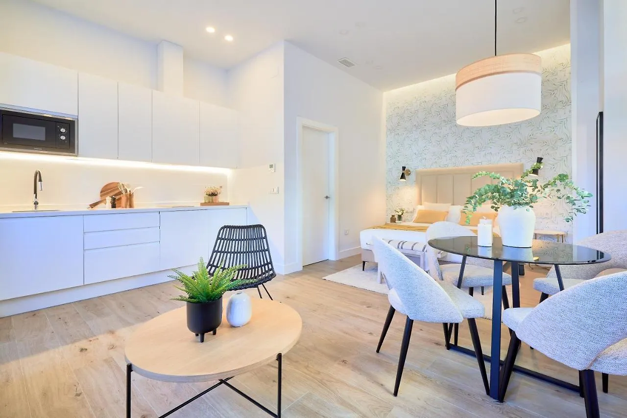 말라가 Lofts Parque De Huelin 아파트