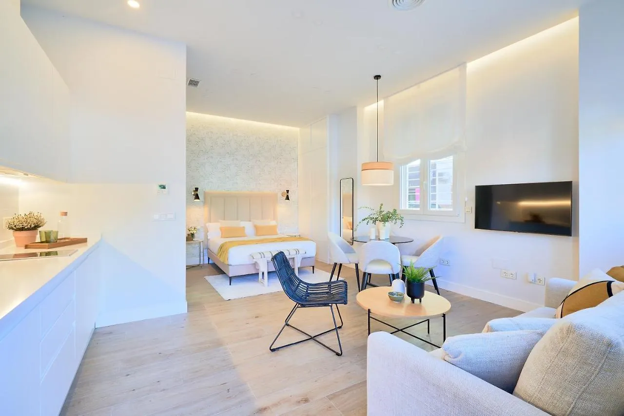 말라가 Lofts Parque De Huelin 아파트